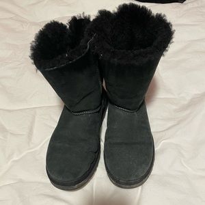 ugh boots with bows